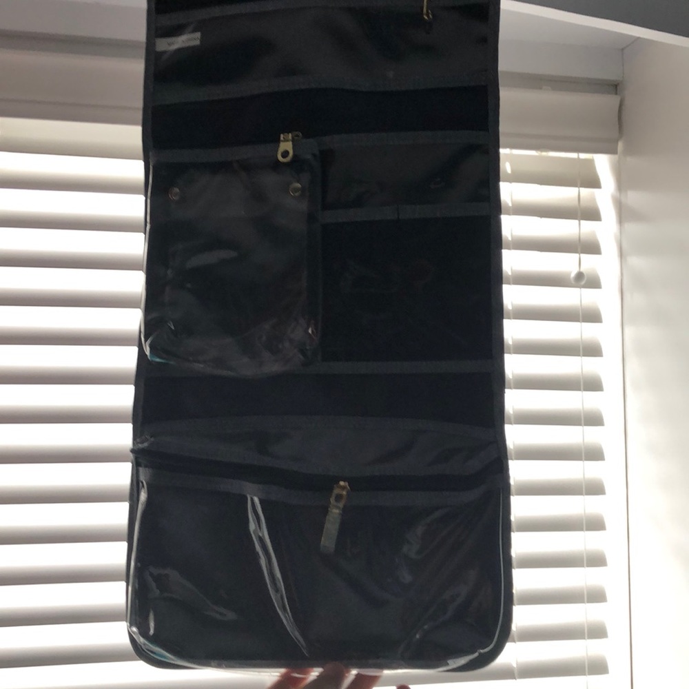 Toiletry travel caddy